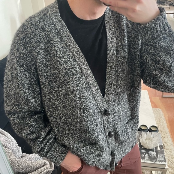 Vintage Marshall Fields 100% New Wool Scotland Gray Cardigan Sweater Size Large - Picture 12 of 14